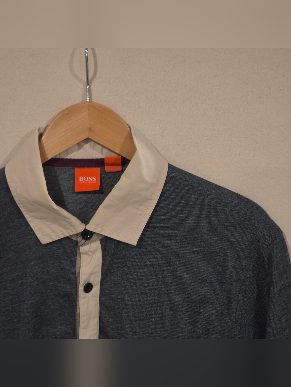 Hugo Boss Button Down M
